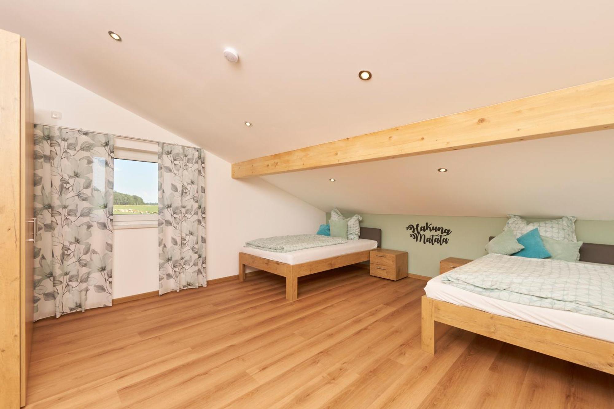 Apartament Wo Sich Kuh, Fuchs Und Hase Gute Nacht Sagen Wolfsegg Zewnętrze zdjęcie